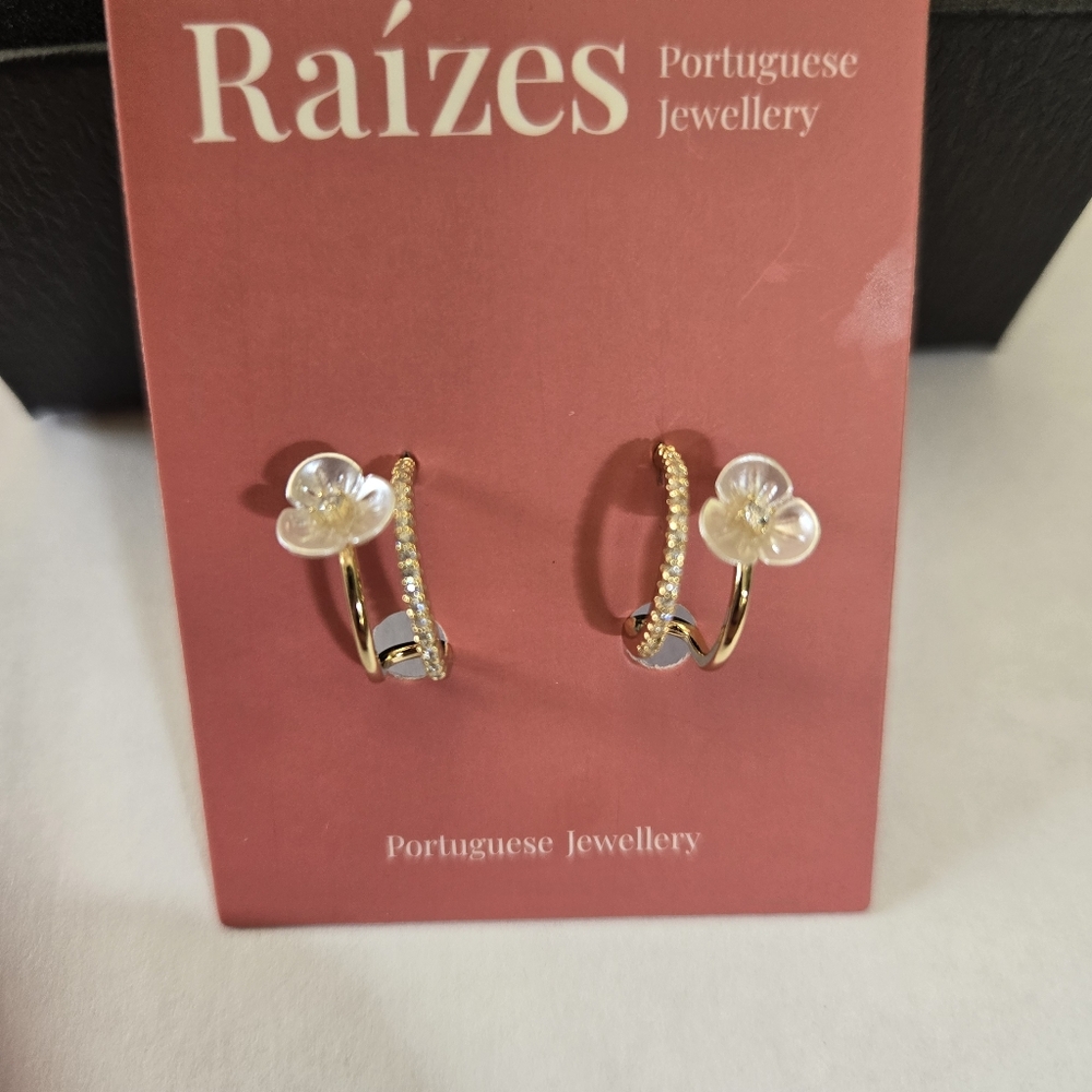 Raizes Portuguese Huggie Style Sterling Silver Earrings